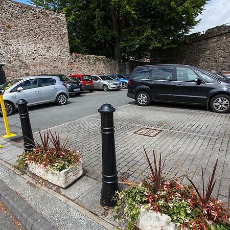 Ty Dre Town House Hotell Caernarfon Exteriör bild